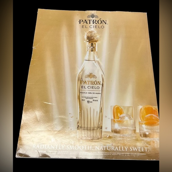 WINE SPECTATOR MAGAZINE - DECEMBER 2023 - BERNARD ARNAULT - CHAMPAGNE - GIVING - Picture 2 of 2